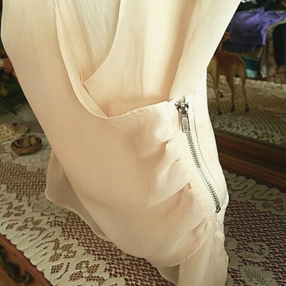 GAP TOP ~🎊HP🎊 - Picture 2 of 2